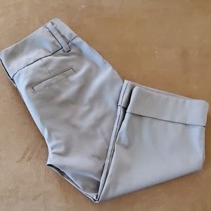 Old Navy Grey Capri Low Waist Dress Pant